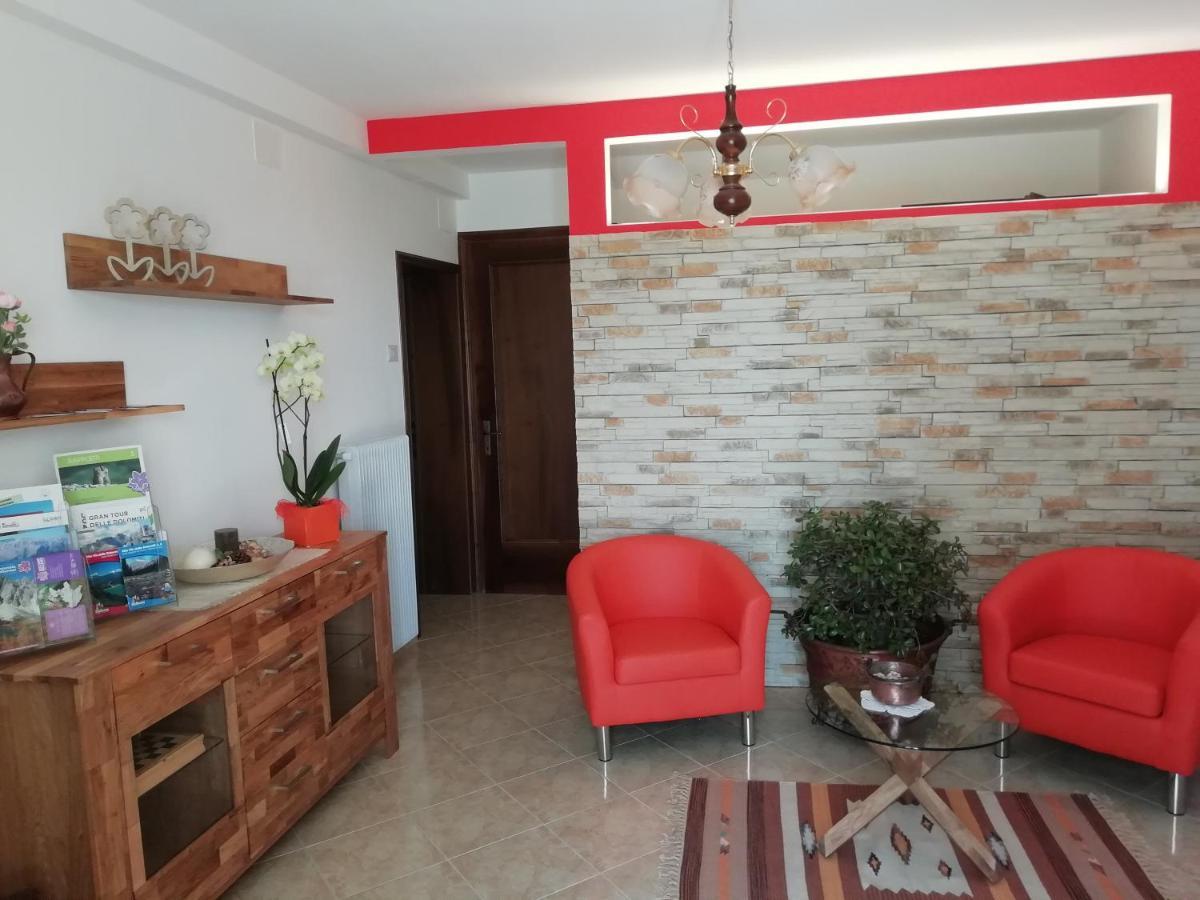 B&B La Casa Di Loretta Paderno Екстериор снимка