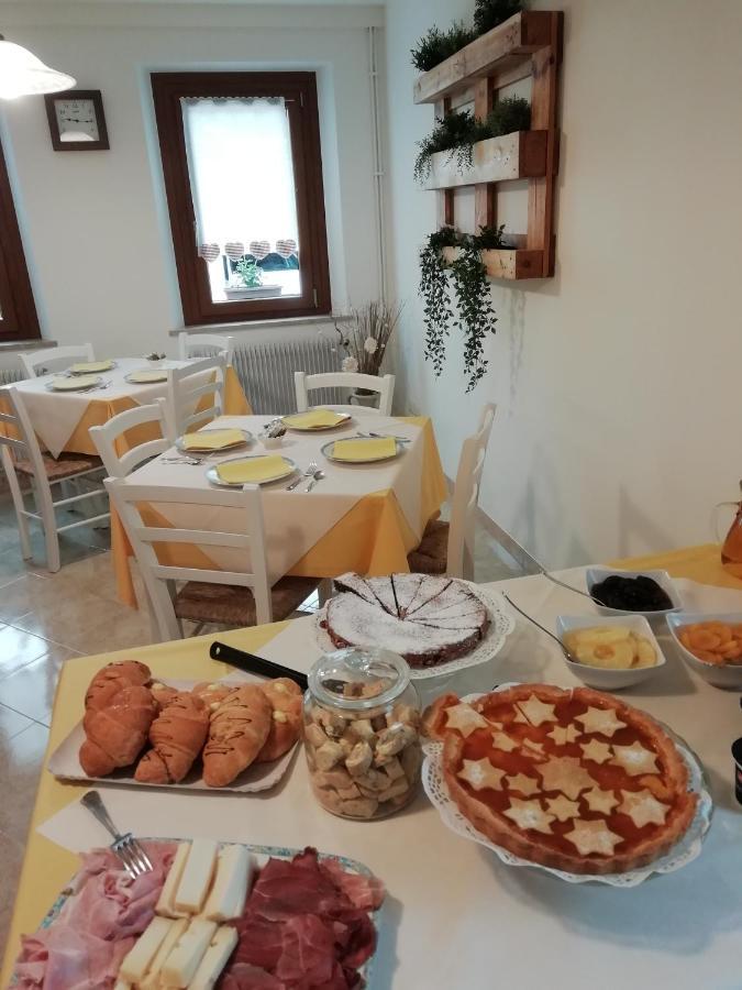 B&B La Casa Di Loretta Paderno Екстериор снимка