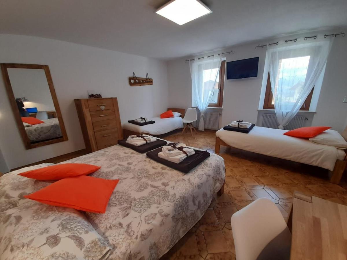 B&B La Casa Di Loretta Paderno Екстериор снимка